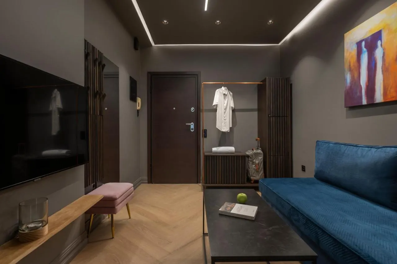 Omega Suite Thessaloniki Apartment